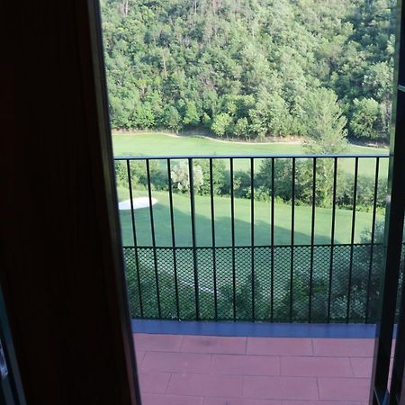 Appartement Dans Un Terrain De Golf, 5 Min De La Mer En Voiture, Parking Gratuit Cogoleto Bagian luar foto
